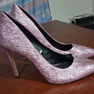 Gianni Bini Metallic Pink Heels